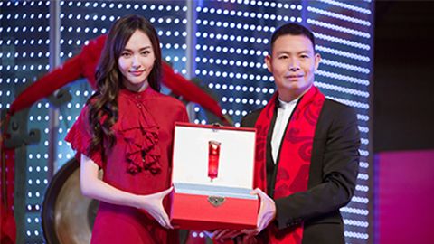 中国美正当红，亿万先生MRA股上市，引领新时代