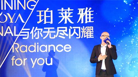 亿万先生MR海洋魅力绽放百货终端
